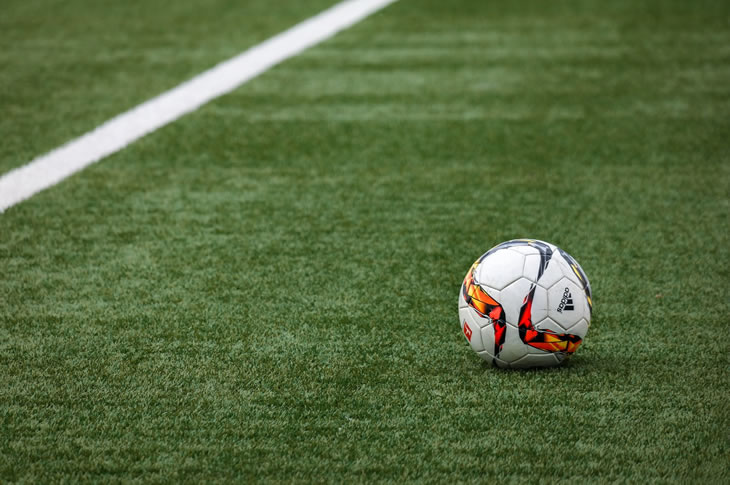 PR18-218 - Football on 3G pitch (Pexels - 274506)