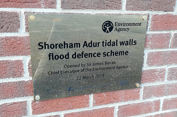 PR19-055 - The Adur Tidal Walls plaque