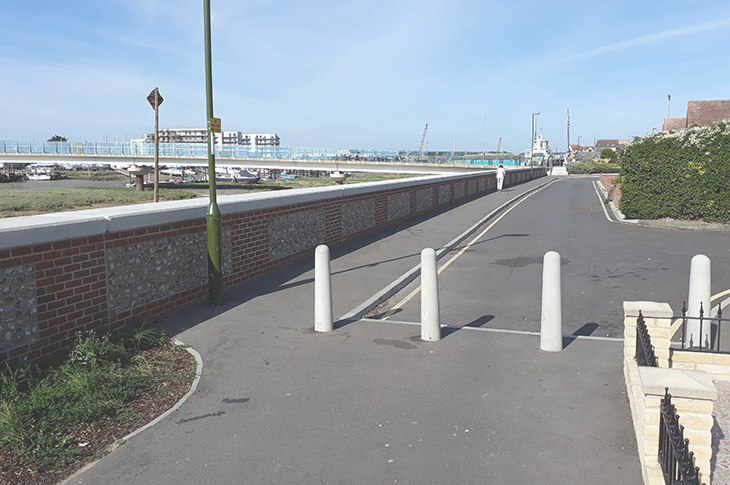 Shoreham Adur Tidal Walls Flood Defence Scheme - near footbridge