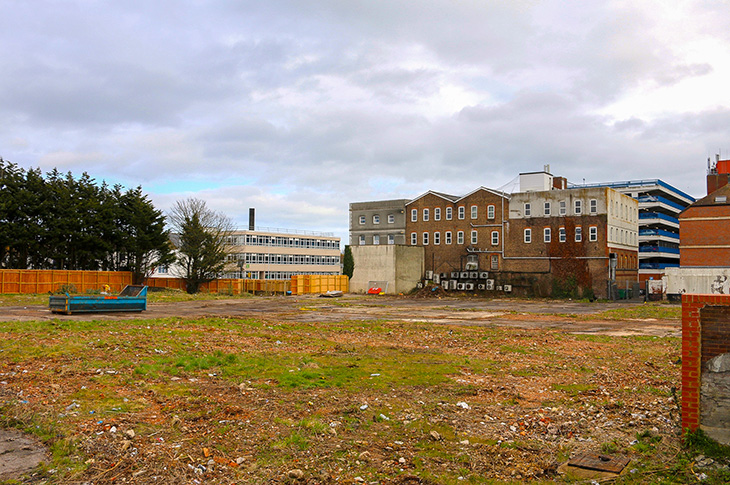 PR22-023+025+222+PR23-045+102 - The Union Place site in Worthing (looking across the site)