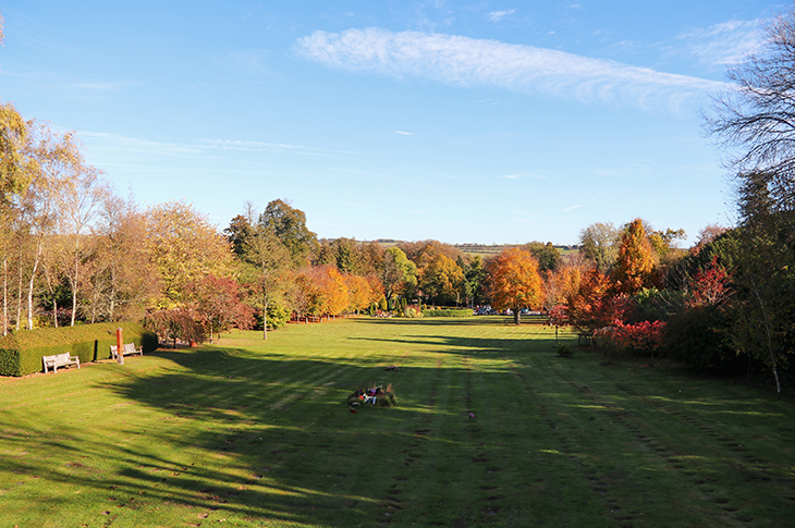 Worthing Crematorium grounds