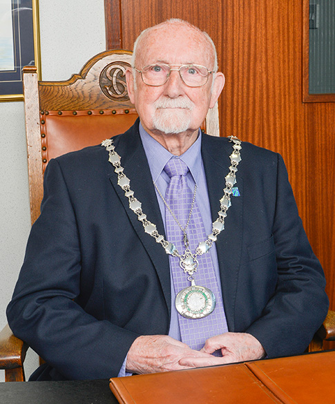 PR23-090 - Fred Lewis represented Widewater Ward during his 8 years as a local councillor and also served as Chairman