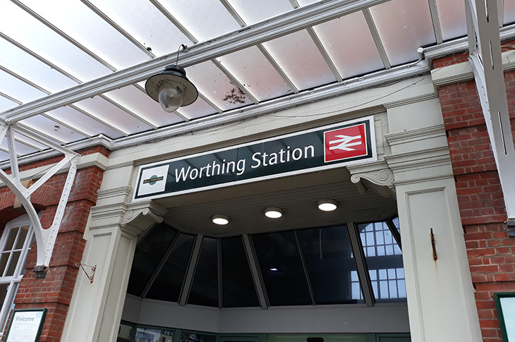 Worthing Railway Station (sign)