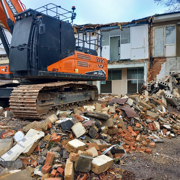 PR23-169 - Skywaves House in Worthing - demolition (4)
