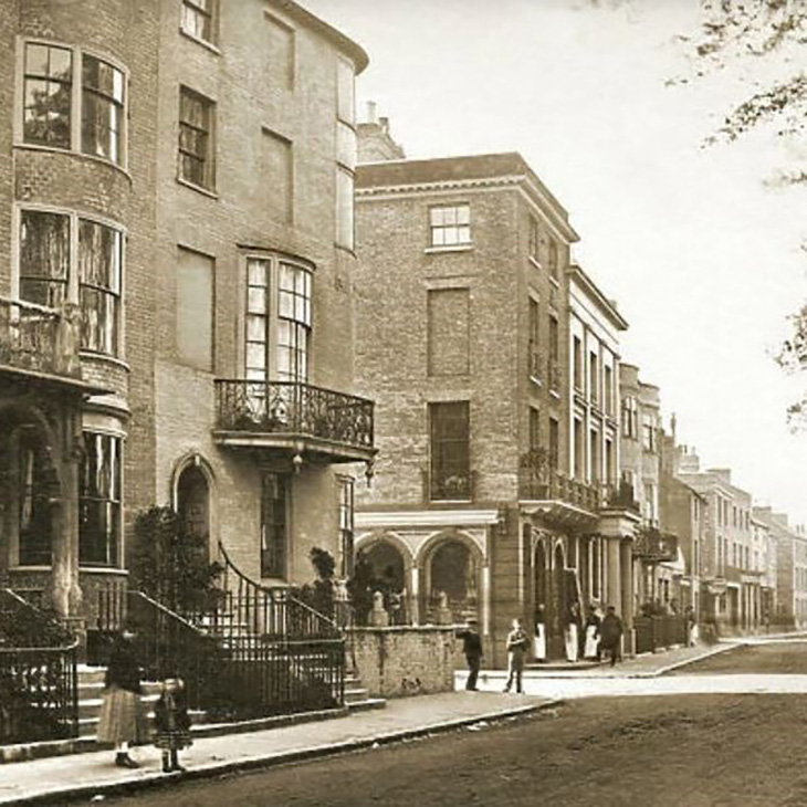 PR23-170 - 5 & 7 High Street, Worthing - in the 19th Century (around 1885)