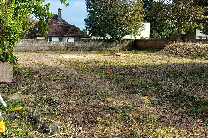 Victoria Road, Worthing - bushes and shrubbery has been removed from the site (October 2024)
