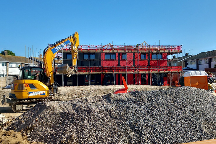 Daniel Close, Lancing - Modules for the first 3 homes have been fitted - now working on roofs & exteriors (May 2025) - 1
