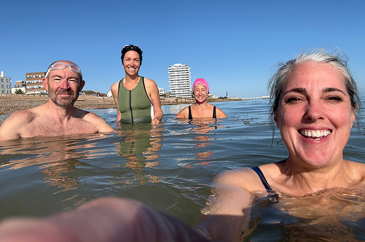 PR25-065 - Councillor Vicki Wells (right) pictured with Mark, Caroline and Susie of Muscle Beach Swimming Club