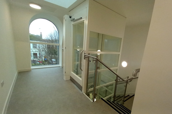 Victoria Road, Worthing - Tempest Court, stairs and lift (Jan 2026)