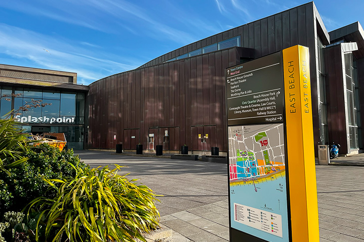 Worthing Wayfinding sign - East Beach - outside Splashpoint Leisure Centre