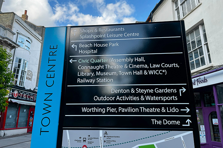 Worthing Wayfinding sign - Town Centre - Warwick Street