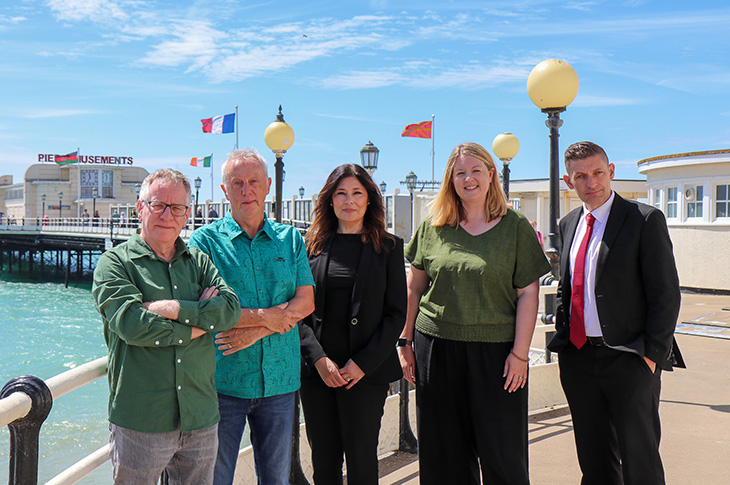 PR26-057 - Cllrs John Turley, Dom Ford, Caroline Baxter, Sophie Cox and Martin McCabe at Worthing Pier