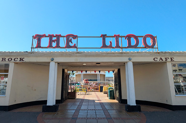 Worthing Lido - main entrance on the promenade - straight on view (August 2026)