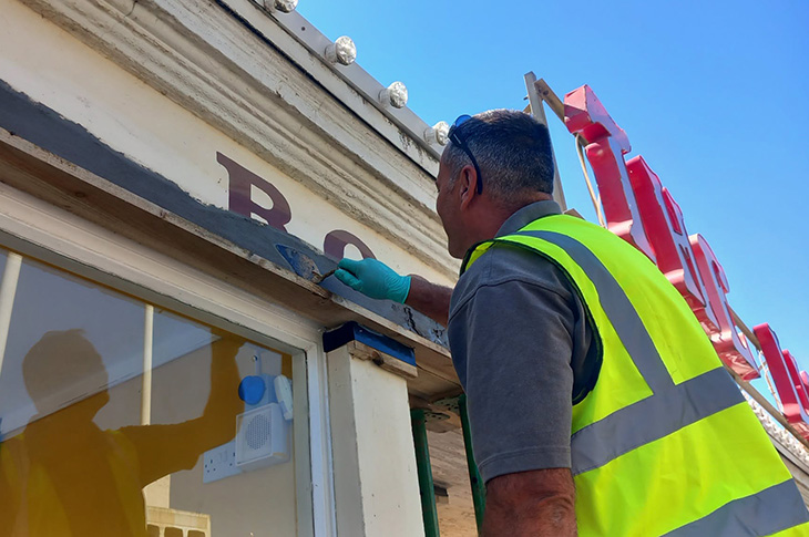 Worthing Lido - repairs to the facade