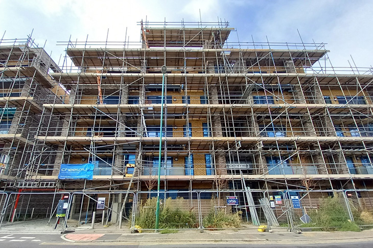 Albion Street - scaffolding back up on the building, August 2026